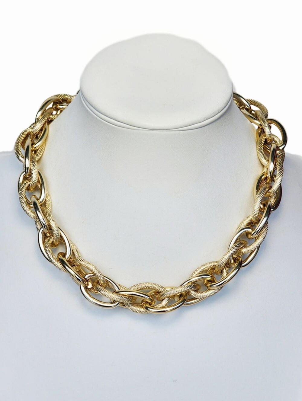 GORGEOUS Polished and Brushed Large Link Gold Tone Necklace